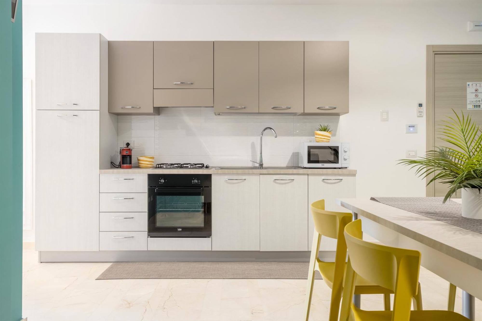 Azzurra Apartments Балестрате Экстерьер фото