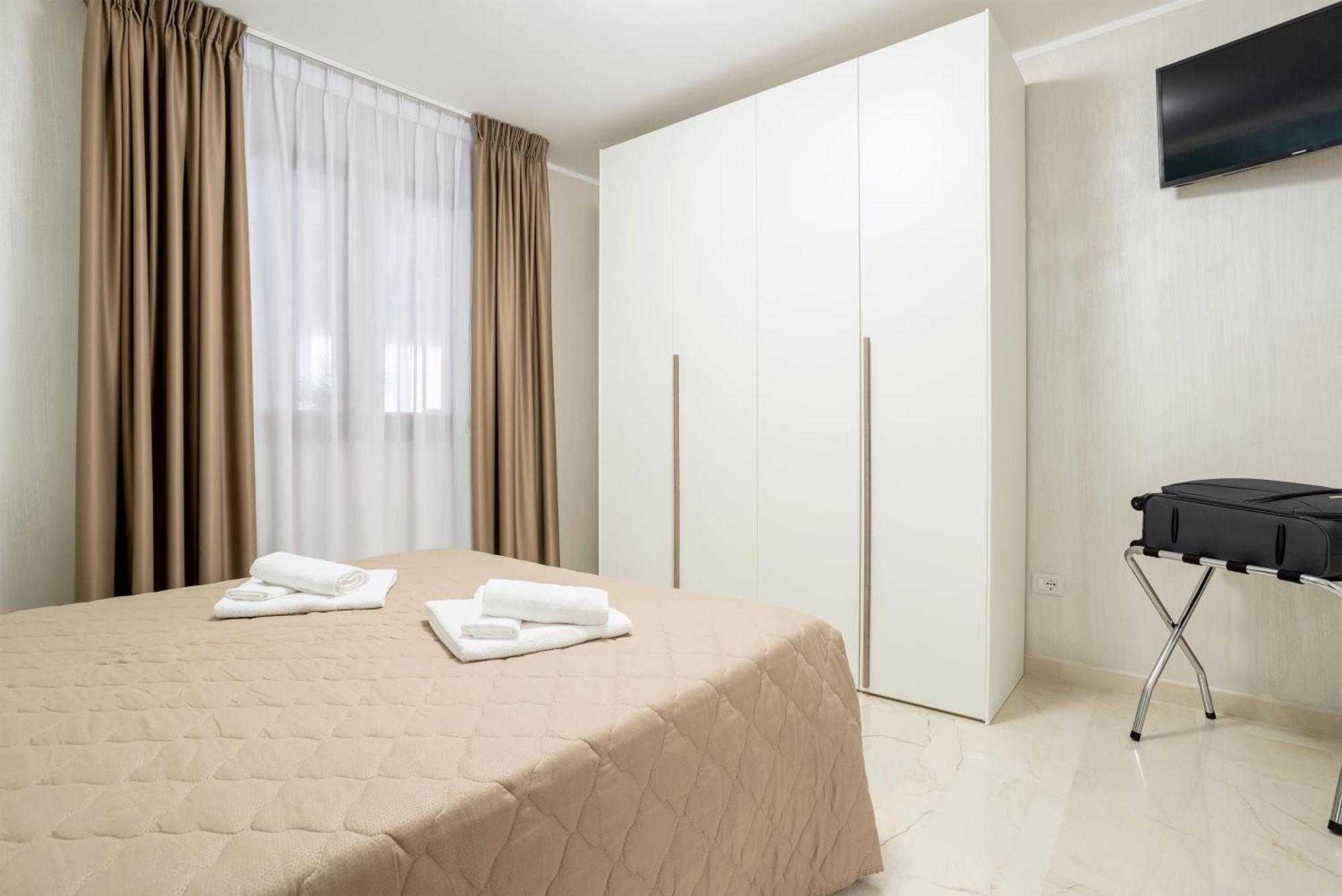 Azzurra Apartments Балестрате Экстерьер фото