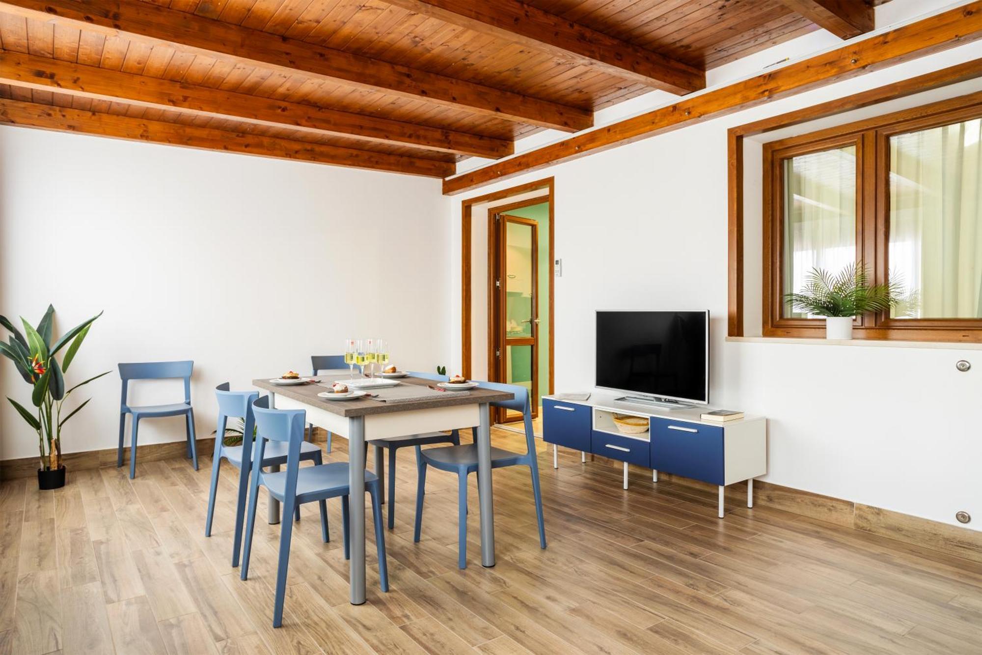 Azzurra Apartments Балестрате Экстерьер фото