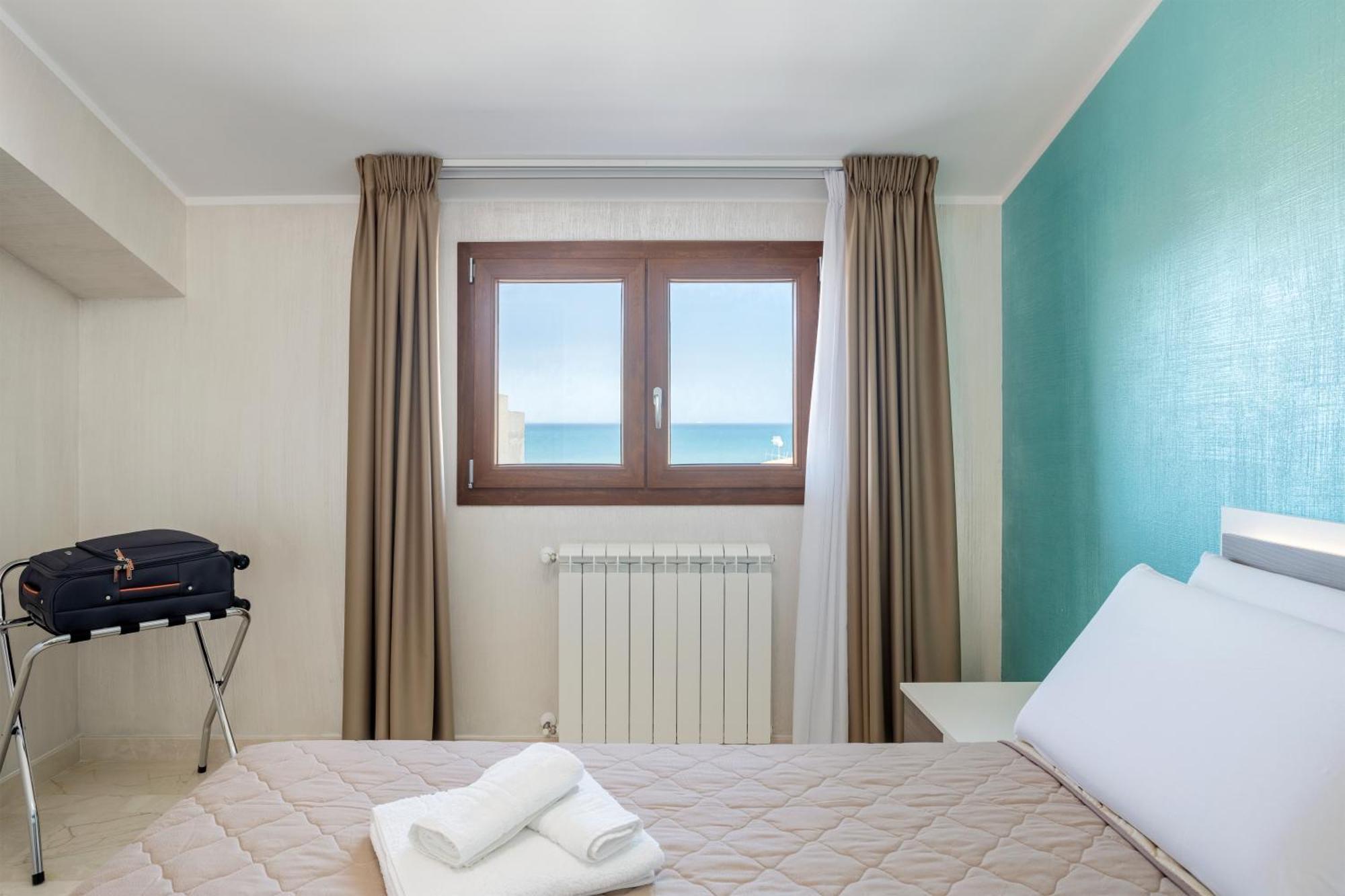 Azzurra Apartments Балестрате Экстерьер фото