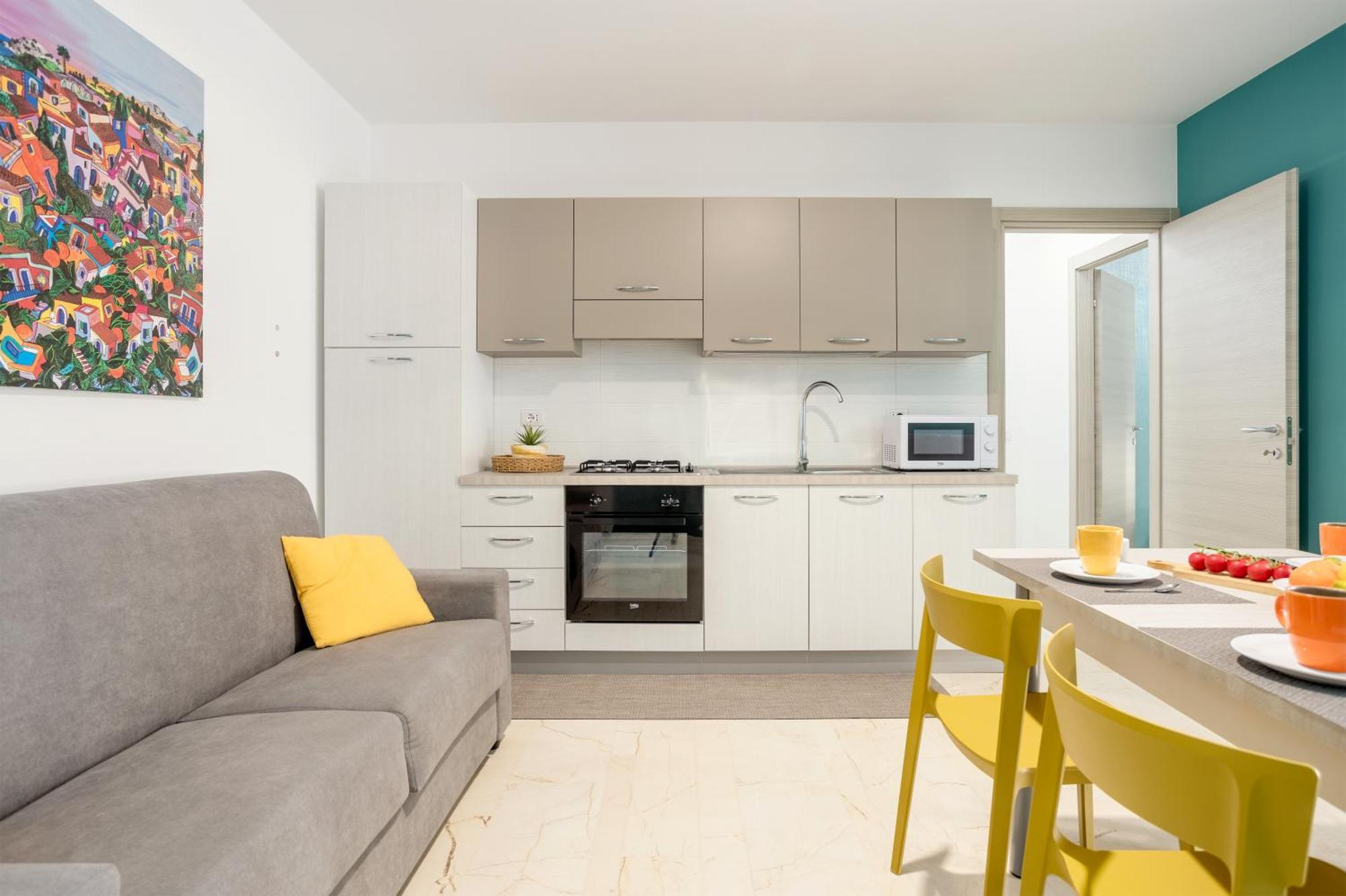 Azzurra Apartments Балестрате Экстерьер фото